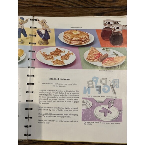 Betty Crocker's New Boys and Girls Cookbook Spiral Vintage Recipes 1970 - Picture 2 of 4
